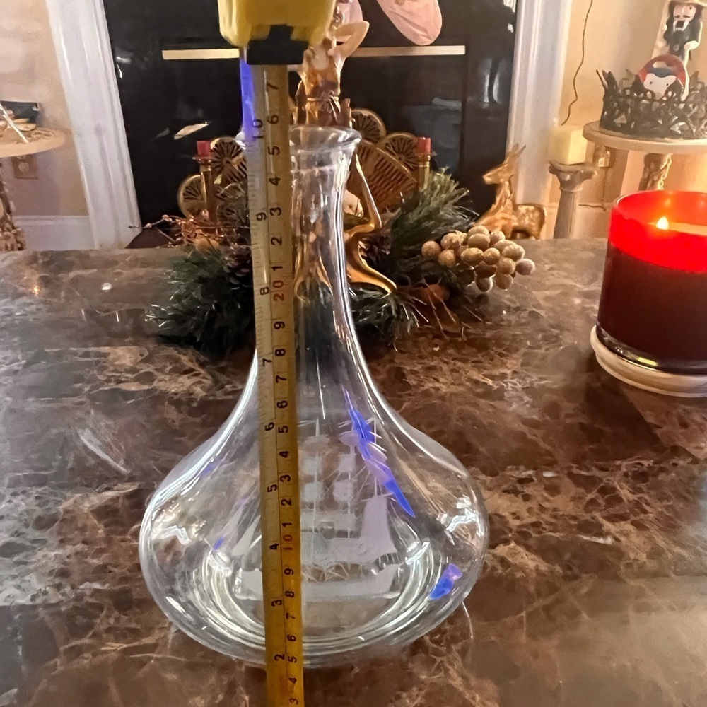 Crystal Clear Glass with Etched Ships Decanter for Brandy or Wine - Picture 8 of 8